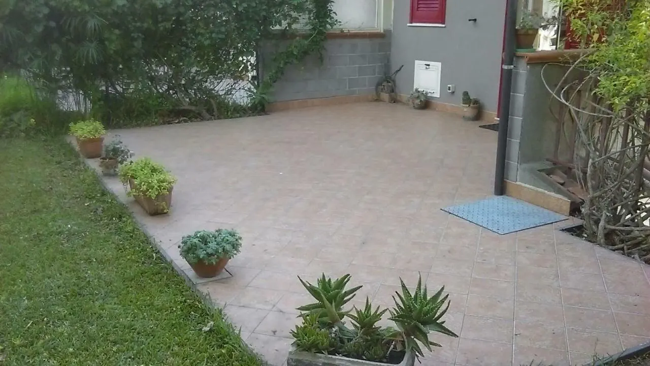Sunshine Villa Fondachello  Italien